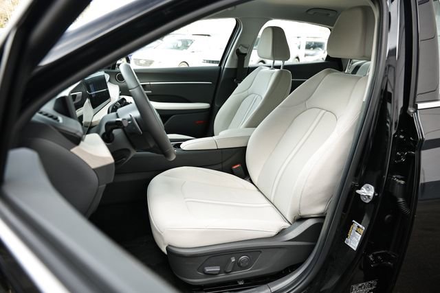 Certified 2025 Hyundai Sonata SEL image 19