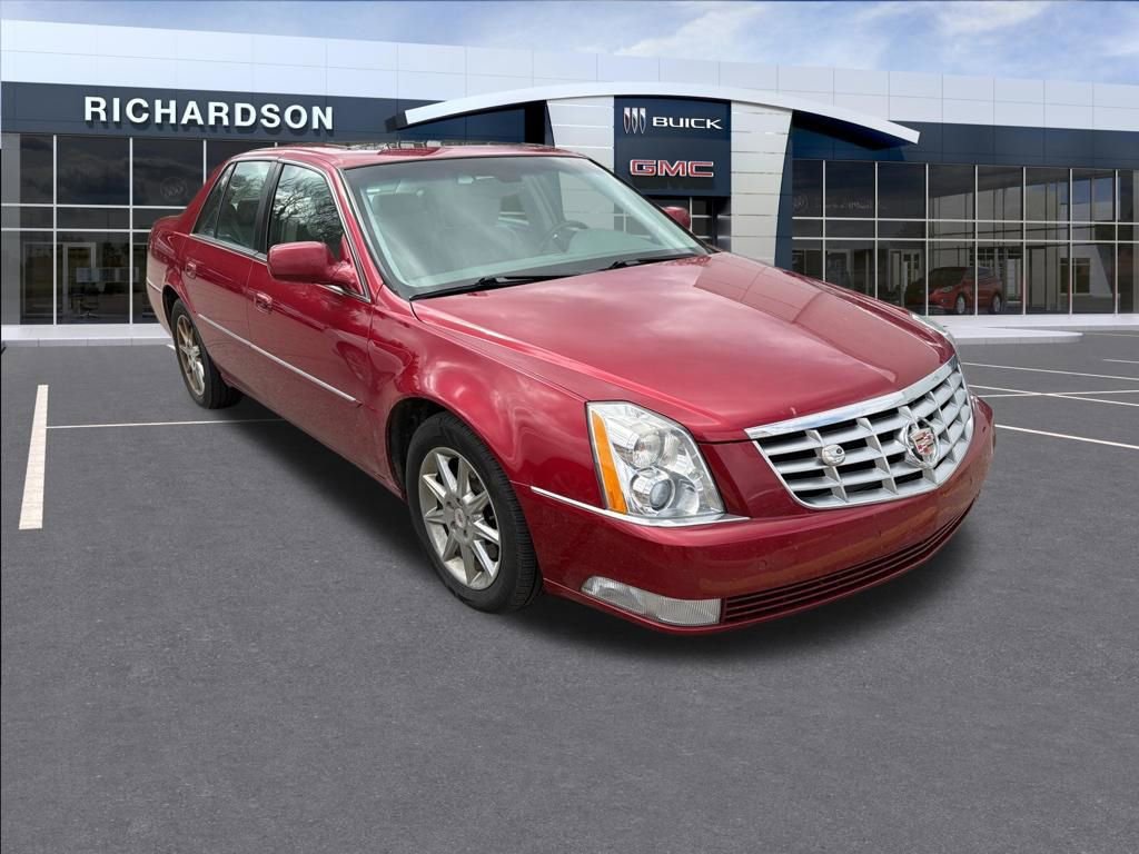 Used 2011 Cadillac DTS Luxury FWD image 15