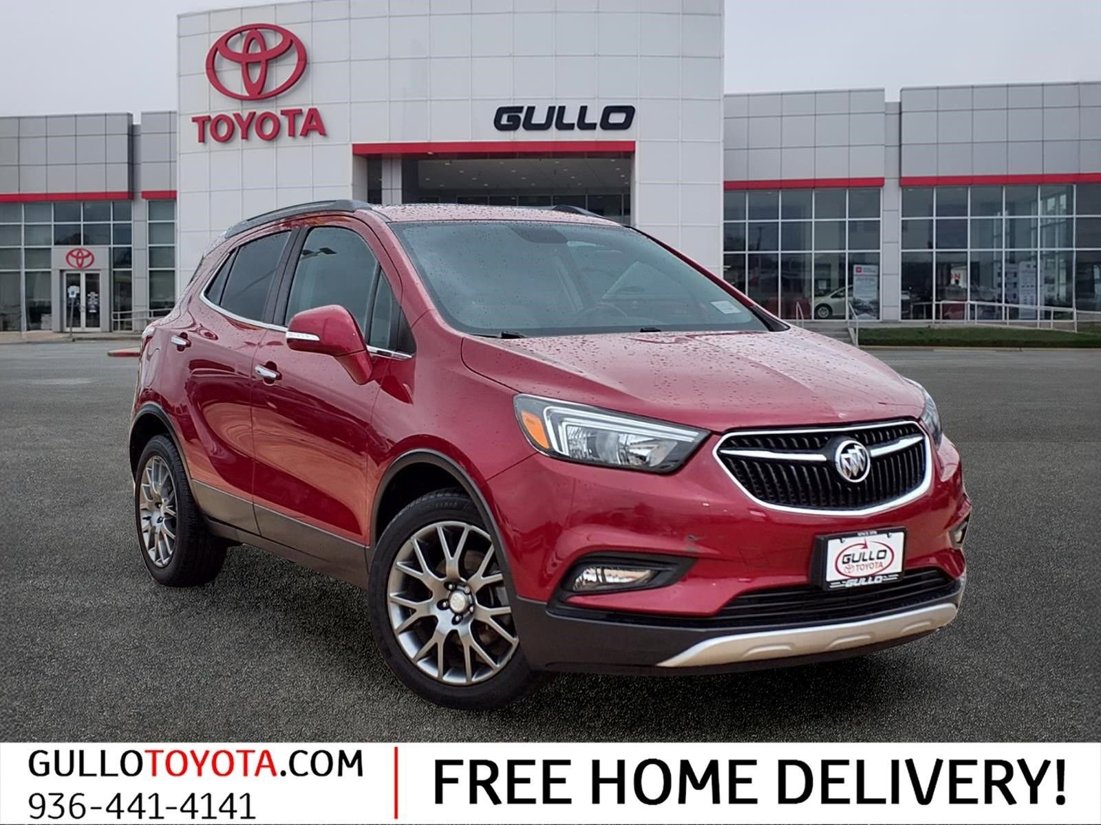 Used 2019 Buick Encore Sport Touring w/ Safety Package FWD image 1