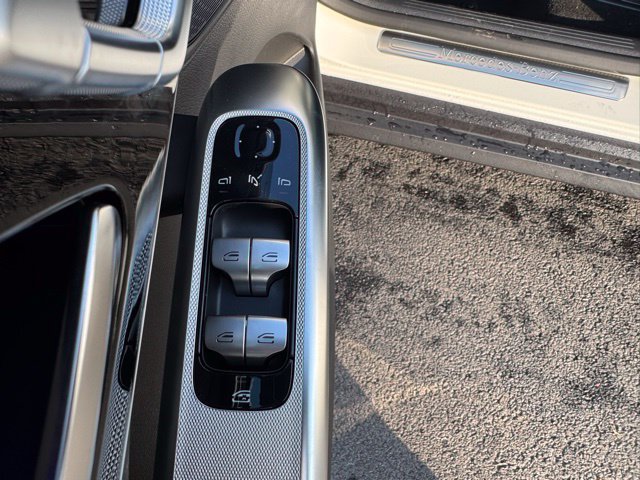 Used 2026 Mercedes-Benz GLC 300 4MATIC image 21