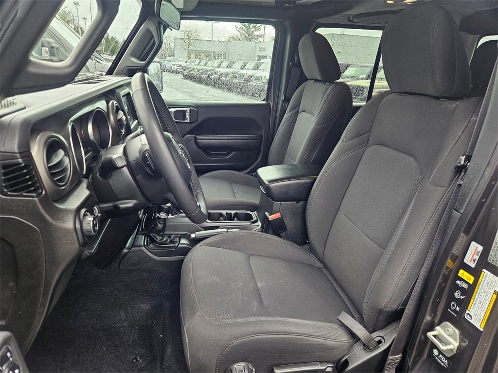 Certified 2023 Jeep Gladiator Willys image 12