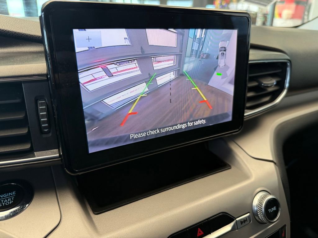 Used 2023 Ford Explorer XLT w/ Equipment Group 202A image 33