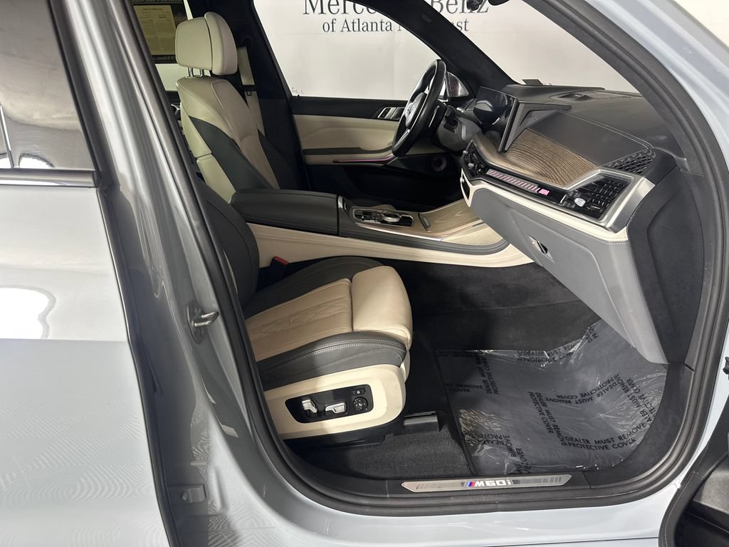 Used 2024 BMW X7 M60i w/ Executive Package AWD/4WD image 13