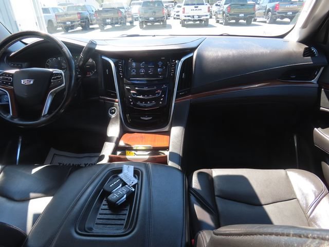 Used 2020 Cadillac Escalade Premium Luxury AWD/4WD image 27