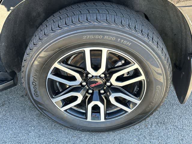 Used 2021 GMC Yukon AT4 AWD/4WD image 5