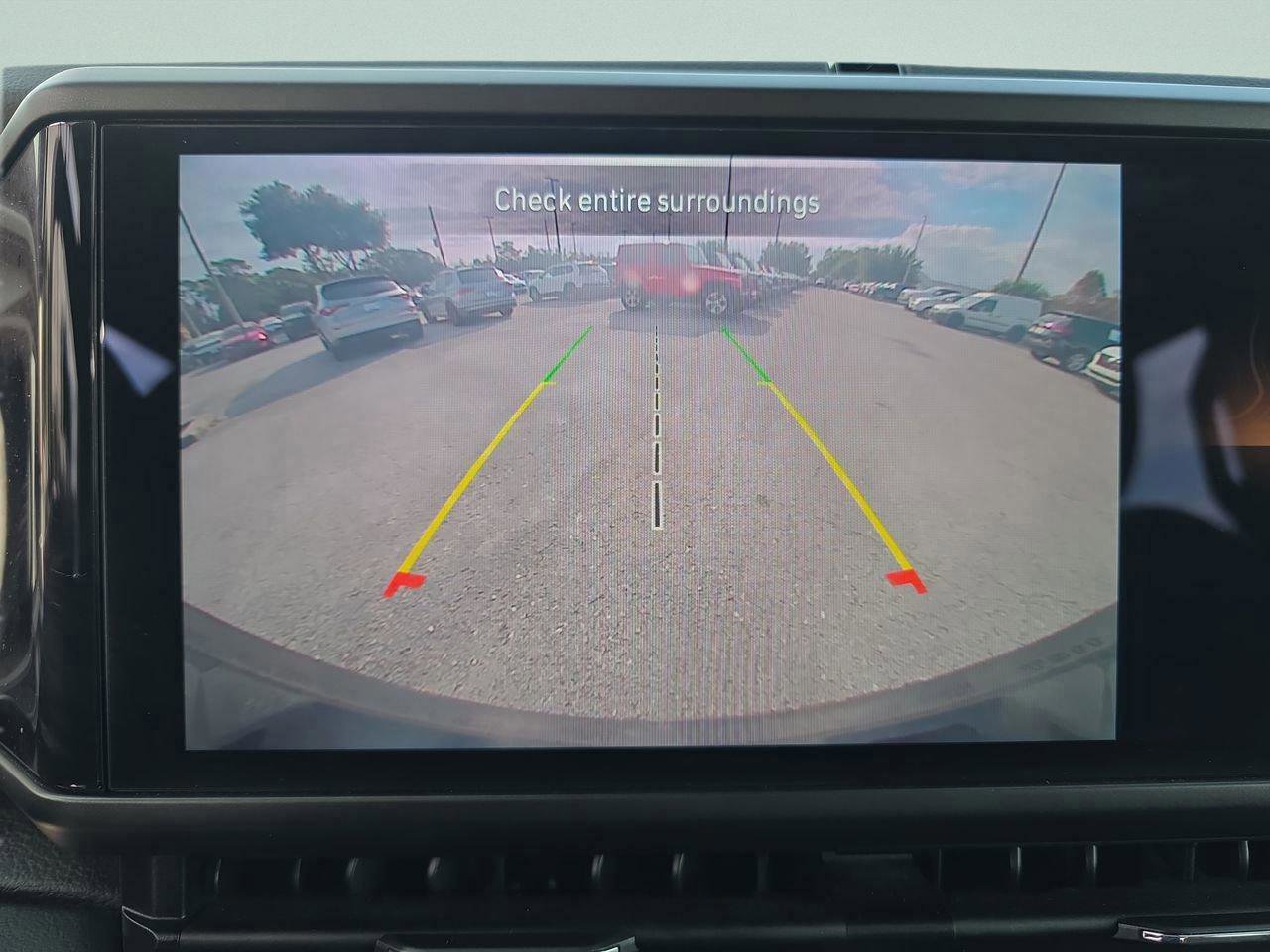 Used 2024 Jeep Wrangler Unlimited Sahara AWD/4WD image 23