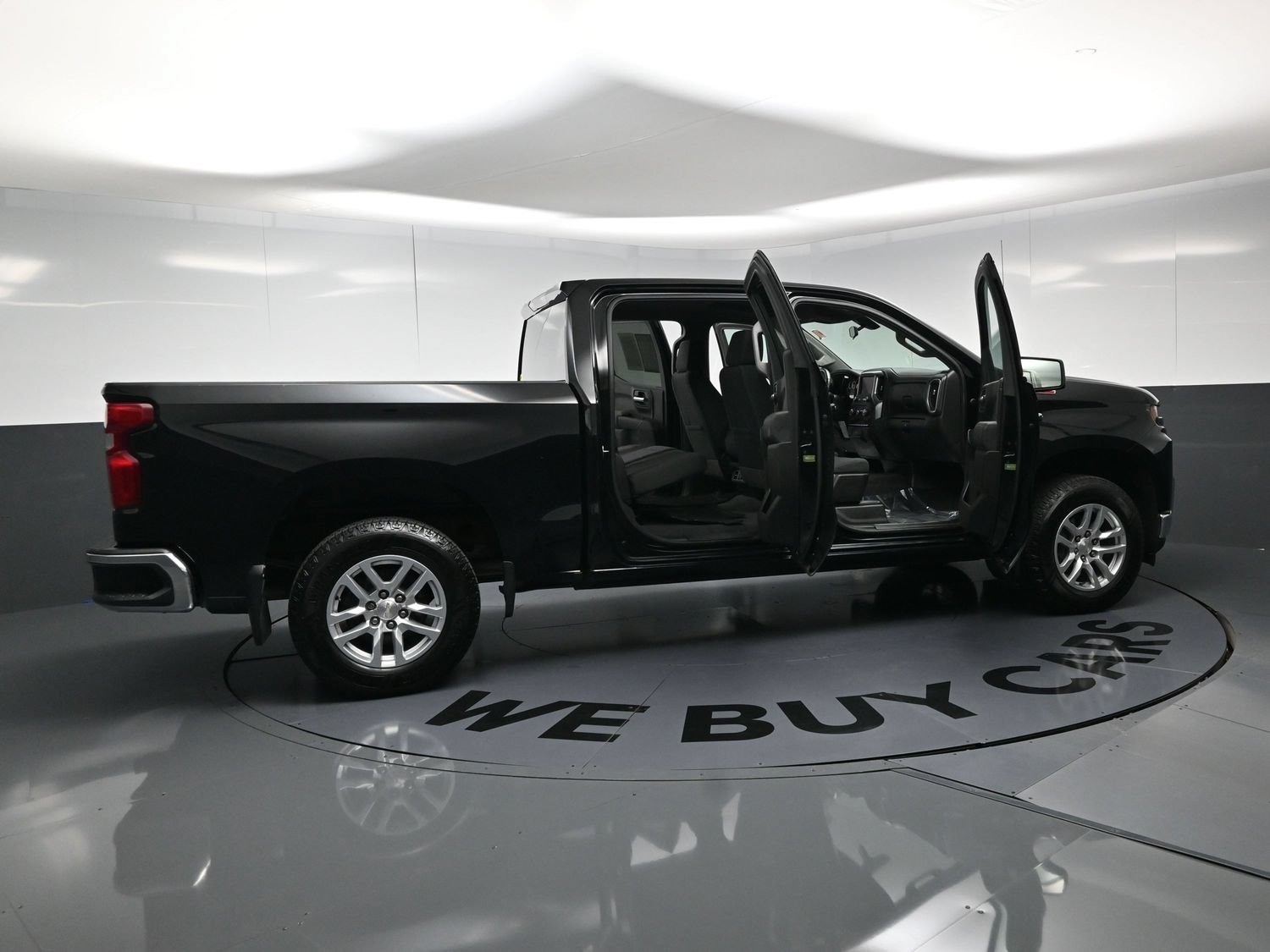 Used 2019 Chevrolet Silverado 1500 LT w/ All-Star Edition AWD/4WD image 25