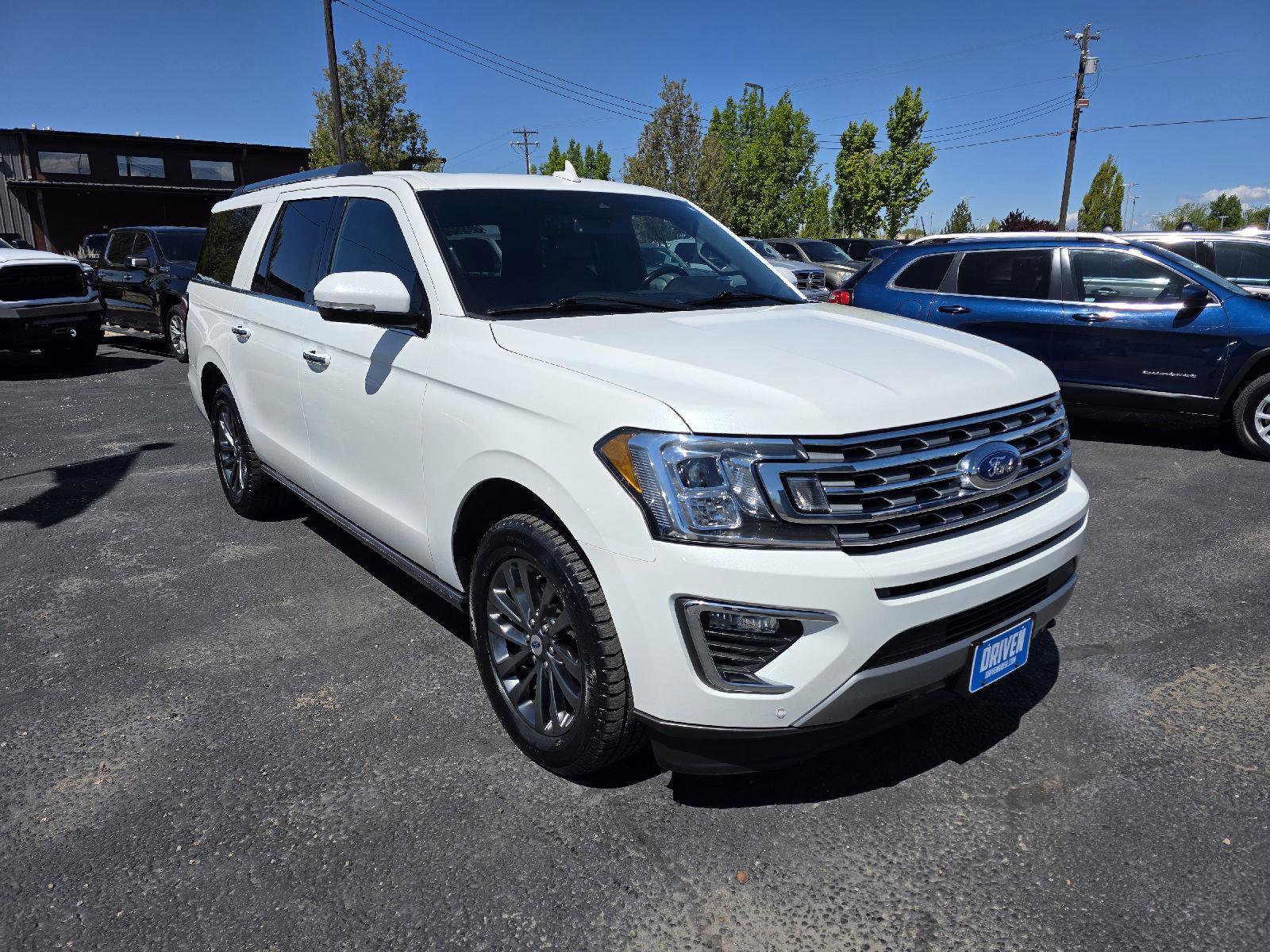 Used 2021 Ford Expedition Max Limited AWD/4WD image 3