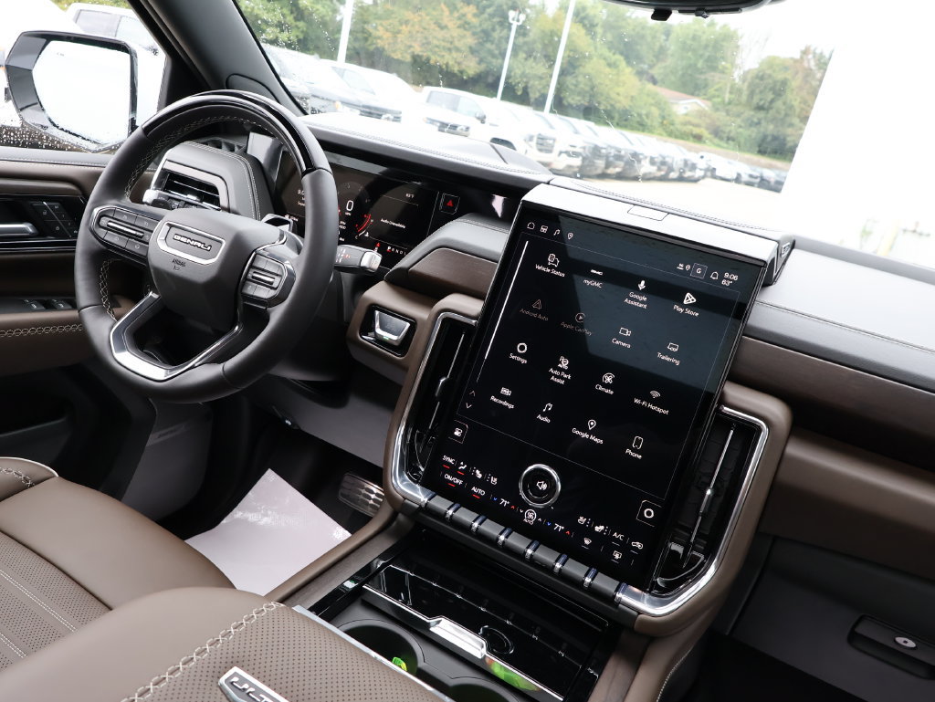 New 2026 GMC Yukon XL Denali Ultimate w/ LPO, Floor Liner Package AWD/4WD image 34
