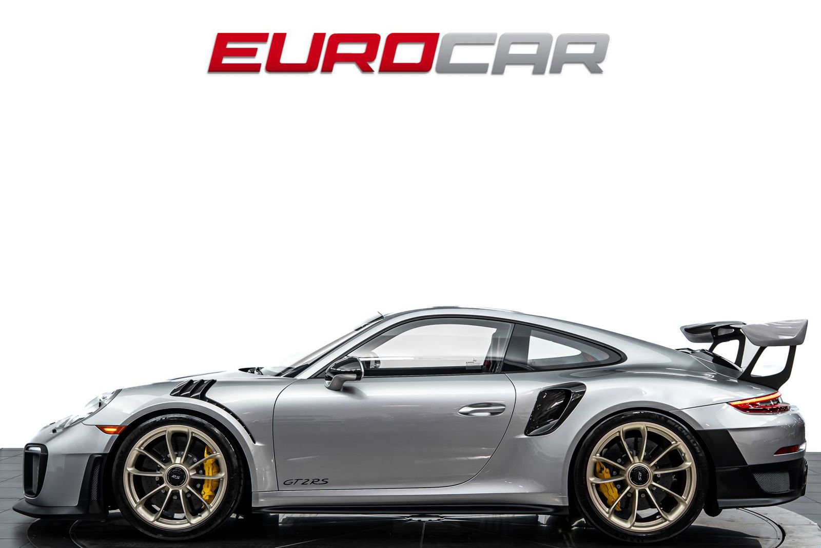 Used 2018 Porsche 911 GT2 RS image 2