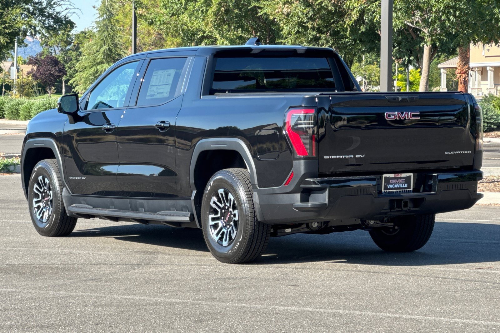New 2026 GMC Sierra EV Elevation image 7