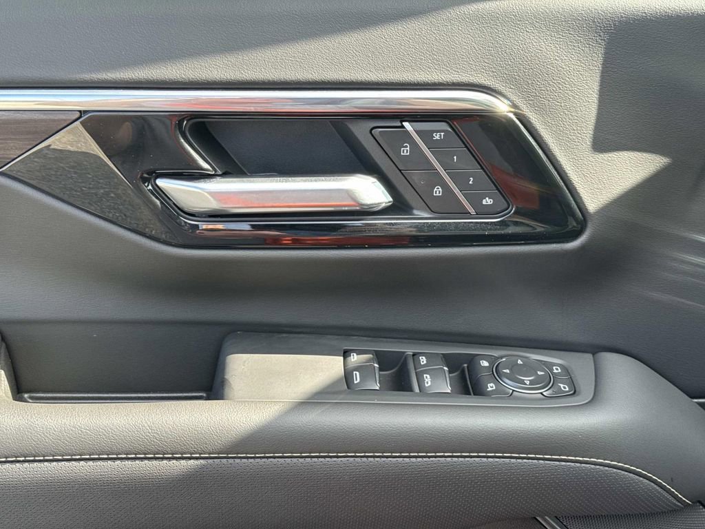 New 2026 Chevrolet Tahoe Premier image 19