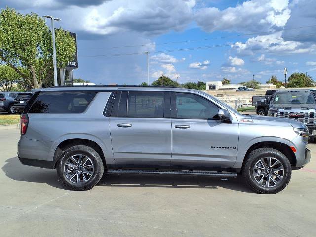 Used 2021 Chevrolet Suburban Z71 w/ Z71 Off-Road Package AWD/4WD image 2