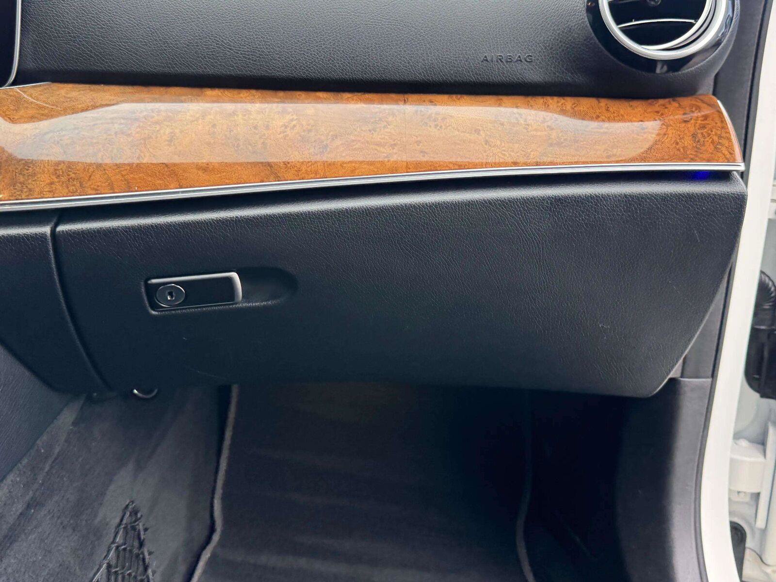 Used 2020 Mercedes-Benz E 350 4MATIC Sedan image 44