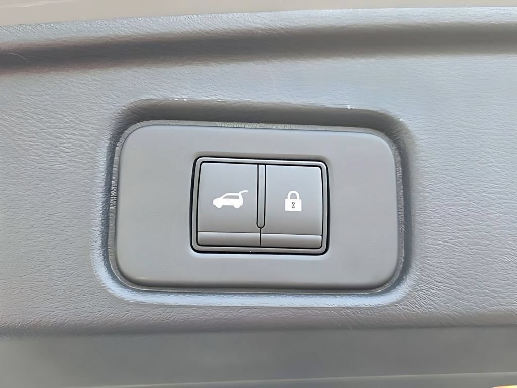 New 2026 Nissan Pathfinder Platinum w/ Lighting Package AWD/4WD image 33