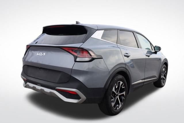 Used 2023 Kia Sportage EX image 11