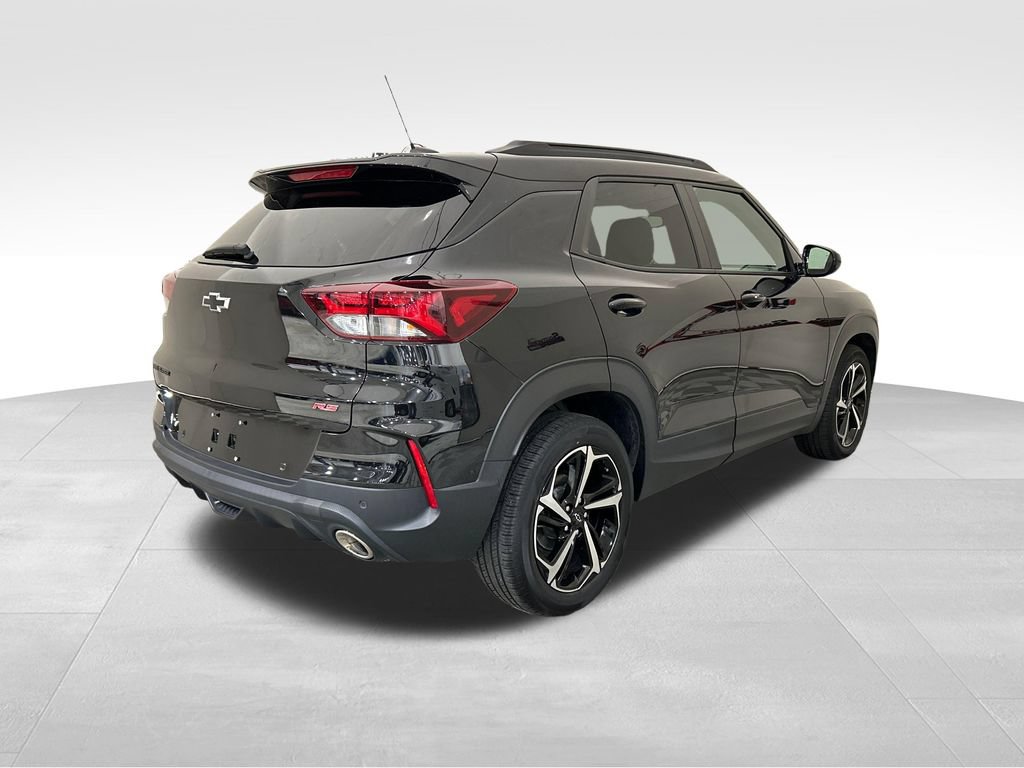 Used 2022 Chevrolet TrailBlazer RS w/ Sun and Liftgate Package FWD image 5