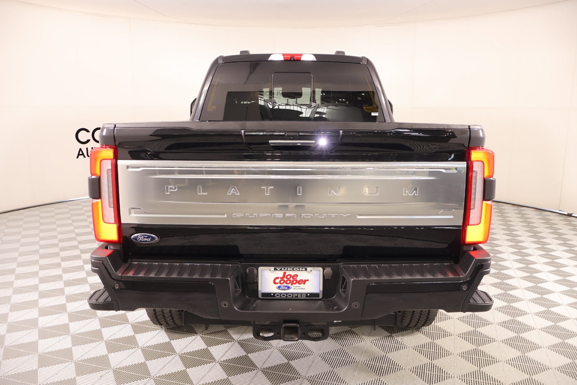 Used 2024 Ford F250 Platinum AWD/4WD image 22