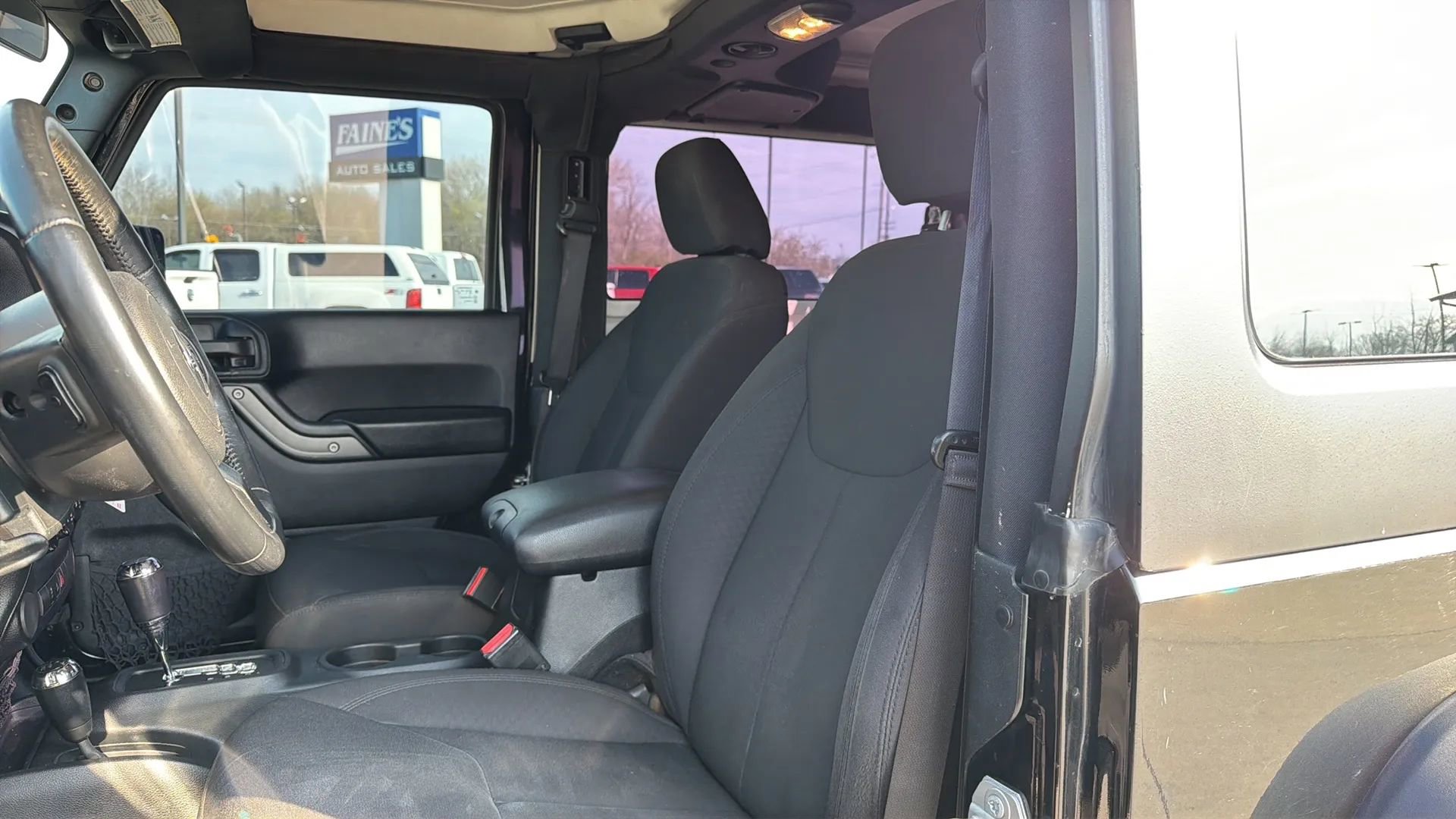 Used 2017 Jeep Wrangler Sport w/ Connectivity Group image 41