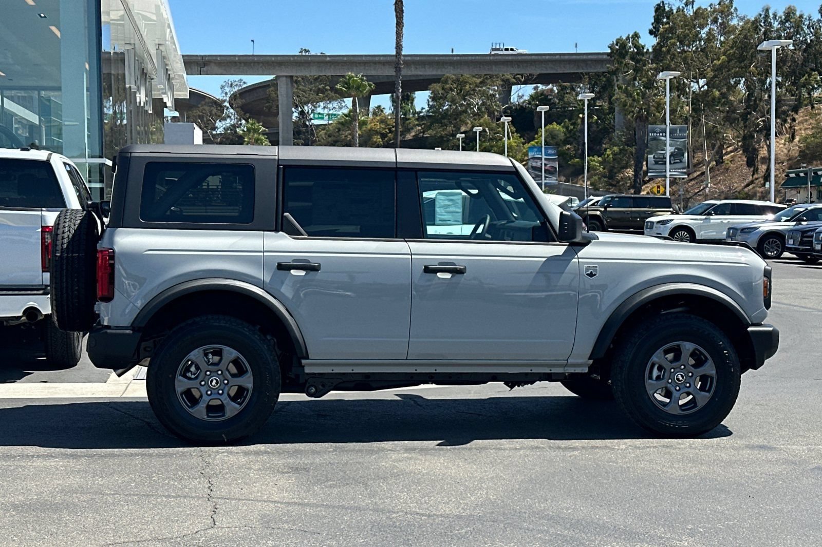 New 2026 Ford Bronco Big Bend AWD/4WD image 2