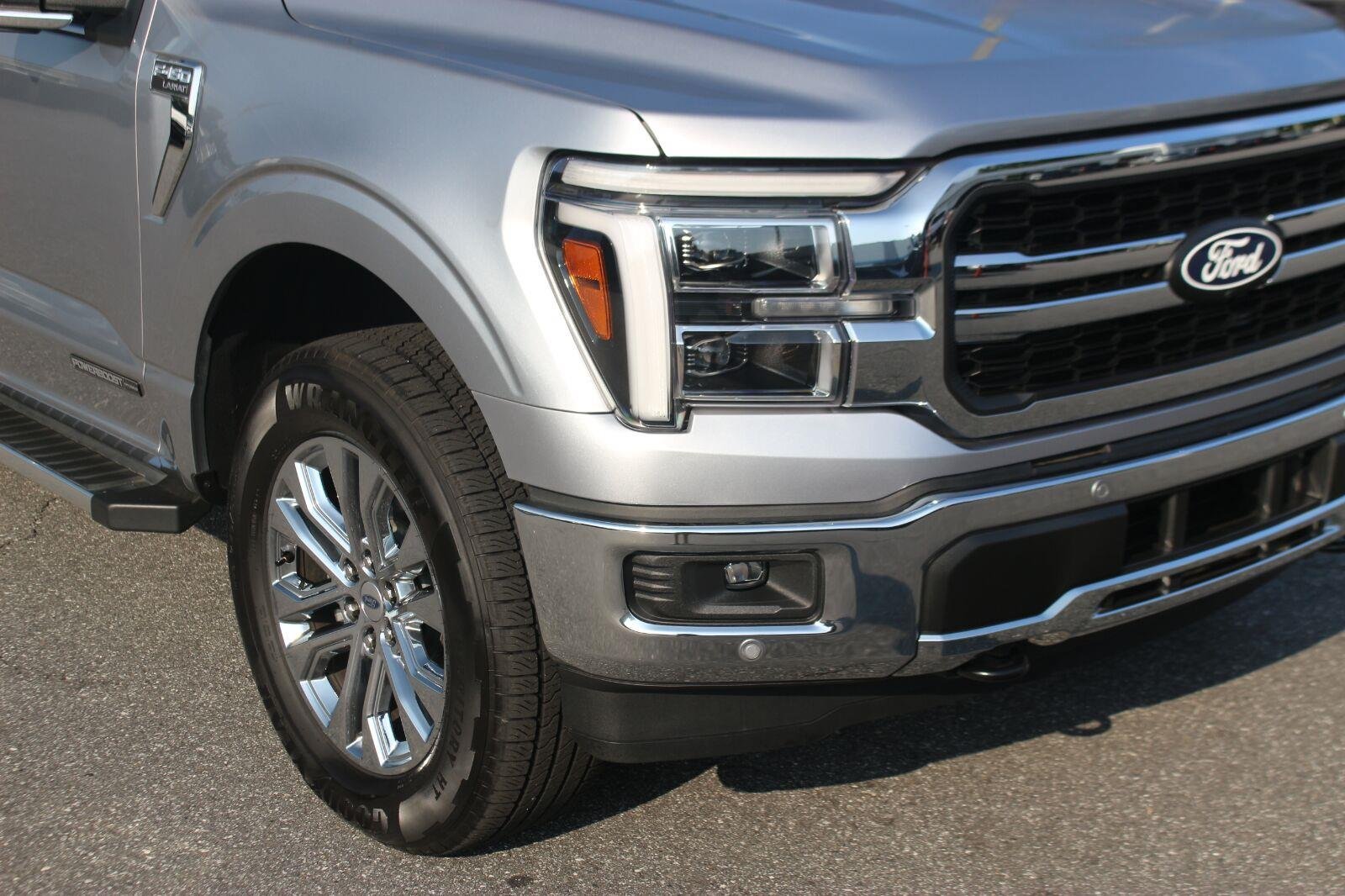 Used 2026 Ford F150 Lariat w/ Equipment Group 501A Mid AWD/4WD image 9