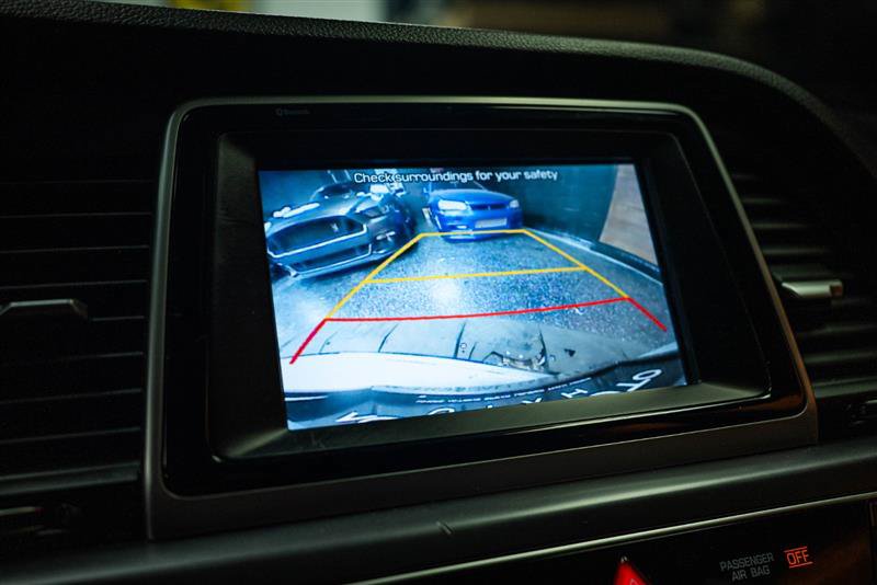 Used 2018 Hyundai Sonata SE FWD image 18