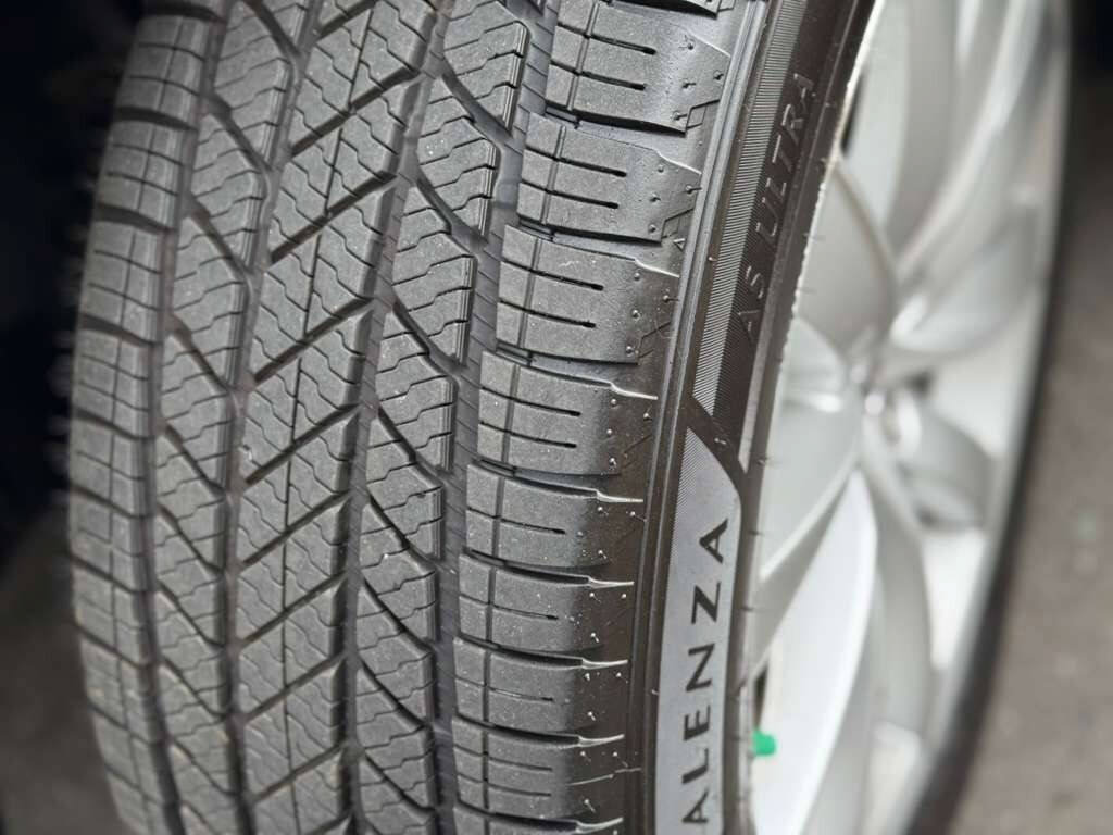 Used 2017 Volvo XC90 T6 Momentum w/ Vision Package AWD/4WD image 36