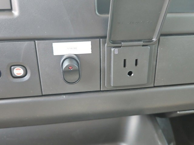 New 2025 Chevrolet Express 3500 w/ Power Convenience Package image 25