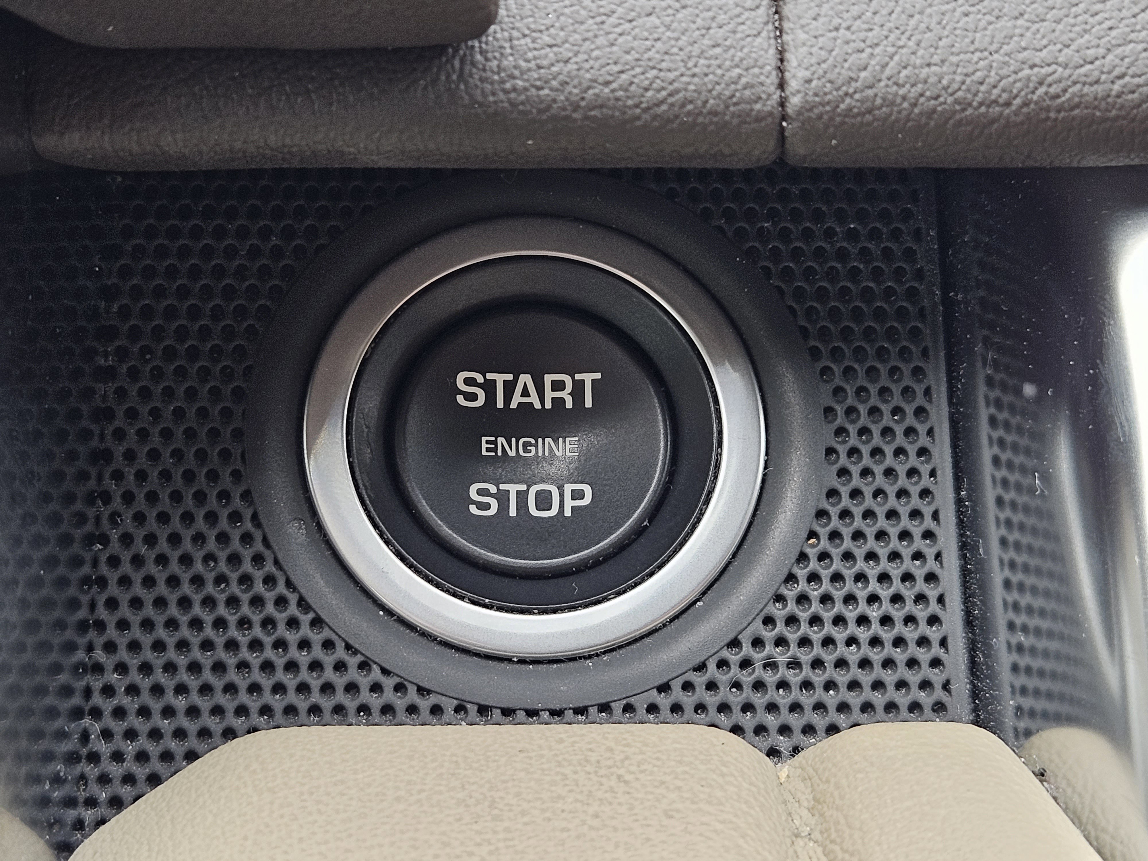 Used 2019 Land Rover Range Rover Sport HSE AWD/4WD image 23