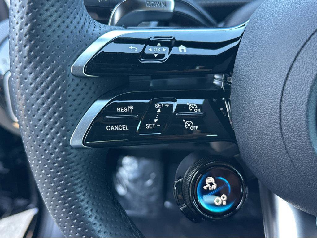 Used 2025 Mercedes-Benz CLA 35 AMG 4MATIC image 22