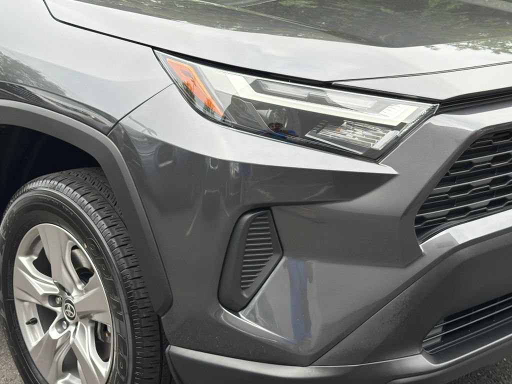 Used 2023 Toyota RAV4 XLE w/ Convenience Package AWD/4WD image 9