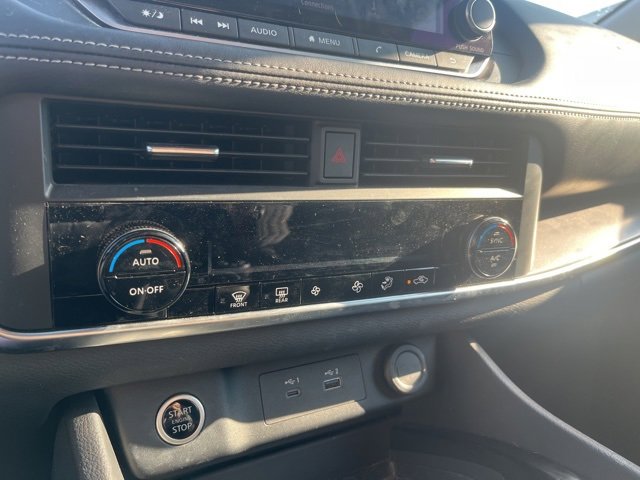 Certified 2023 Nissan Rogue SV image 15