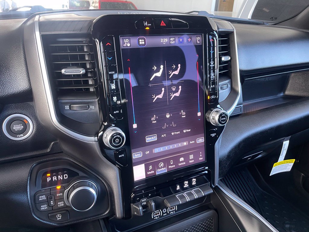 New 2026 RAM 1500 Big Horn AWD/4WD image 15