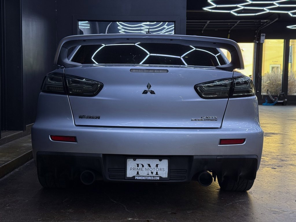 Used 2015 Mitsubishi Lancer Evolution GSR image 9