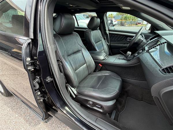 Used 2016 Ford Taurus SEL w/ Equipment Group 201A FWD image 16