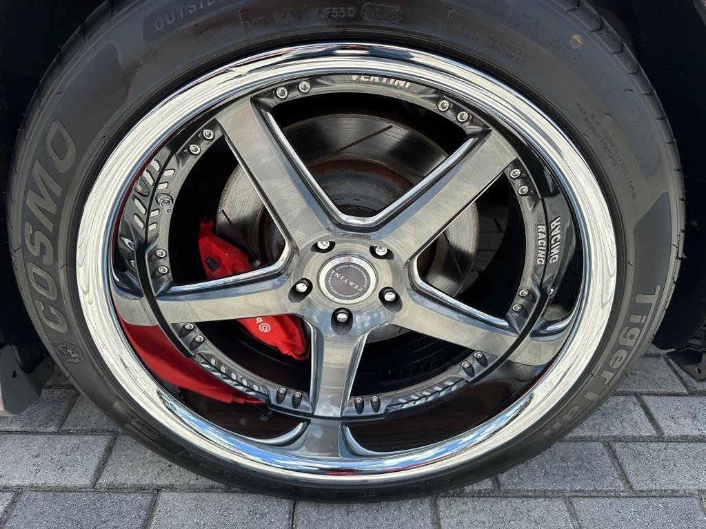 Used 2018 Dodge Charger R/T RWD image 30