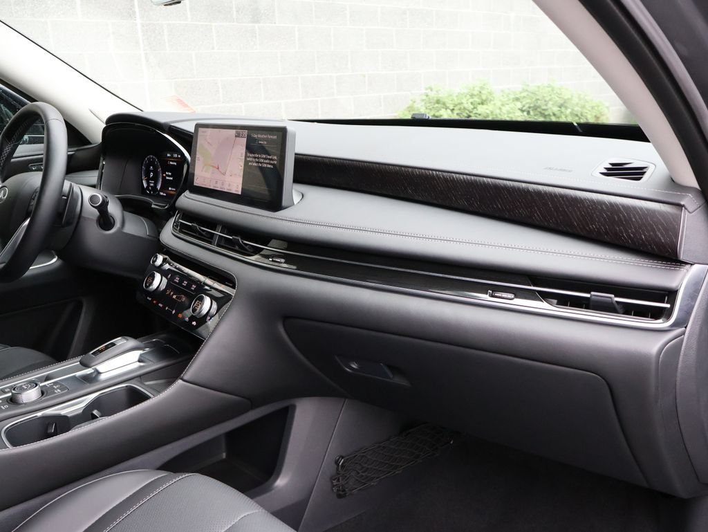 Used 2025 INFINITI QX60 Sensory w/ Cargo Package AWD/4WD image 11