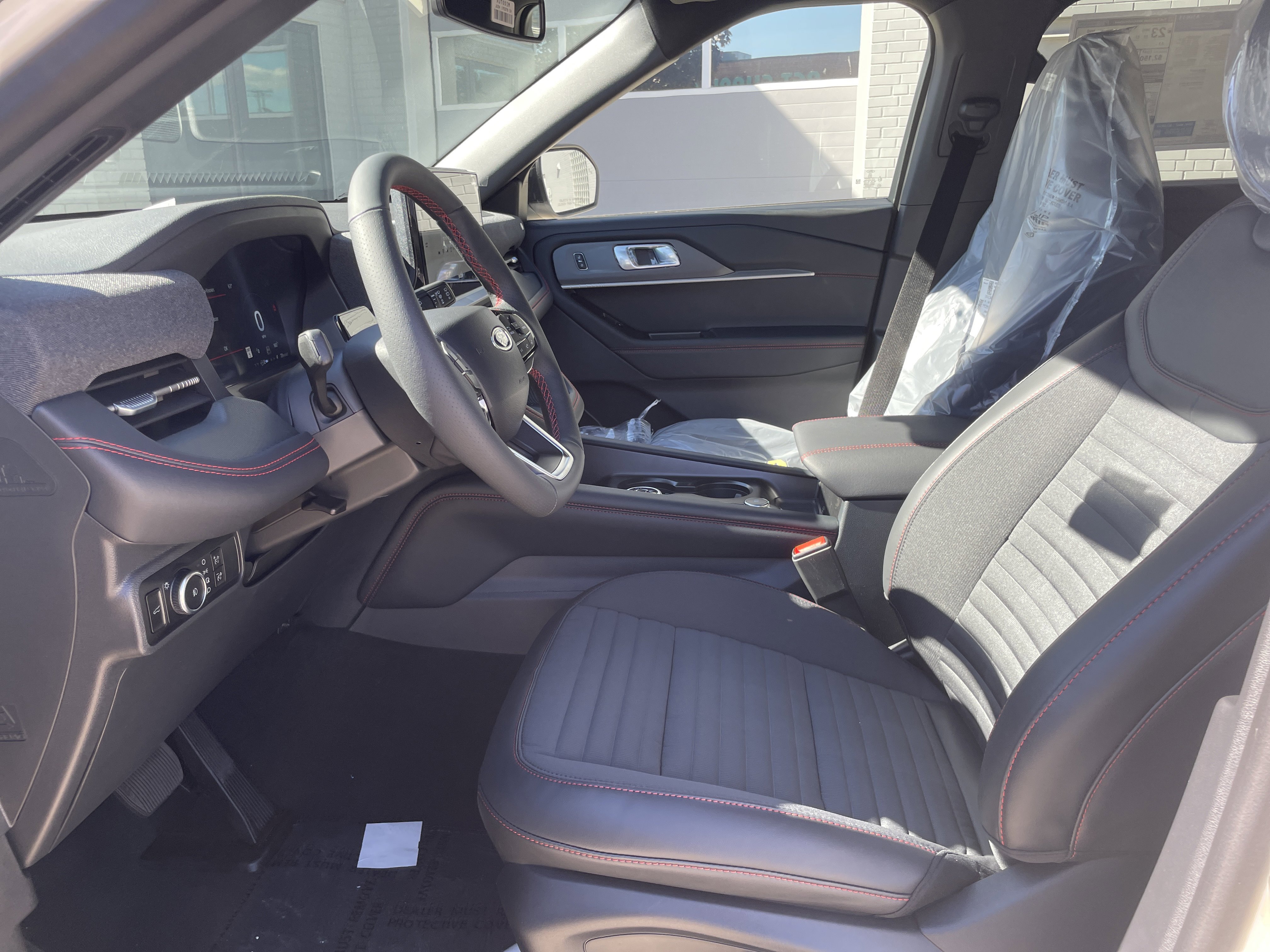 New 2026 Ford Explorer ST-Line image 10