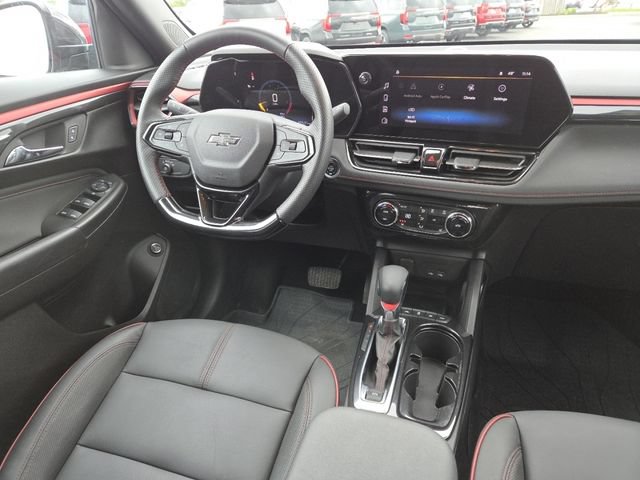 Certified 2025 Chevrolet TrailBlazer RS w/ Convenience Package AWD/4WD image 30