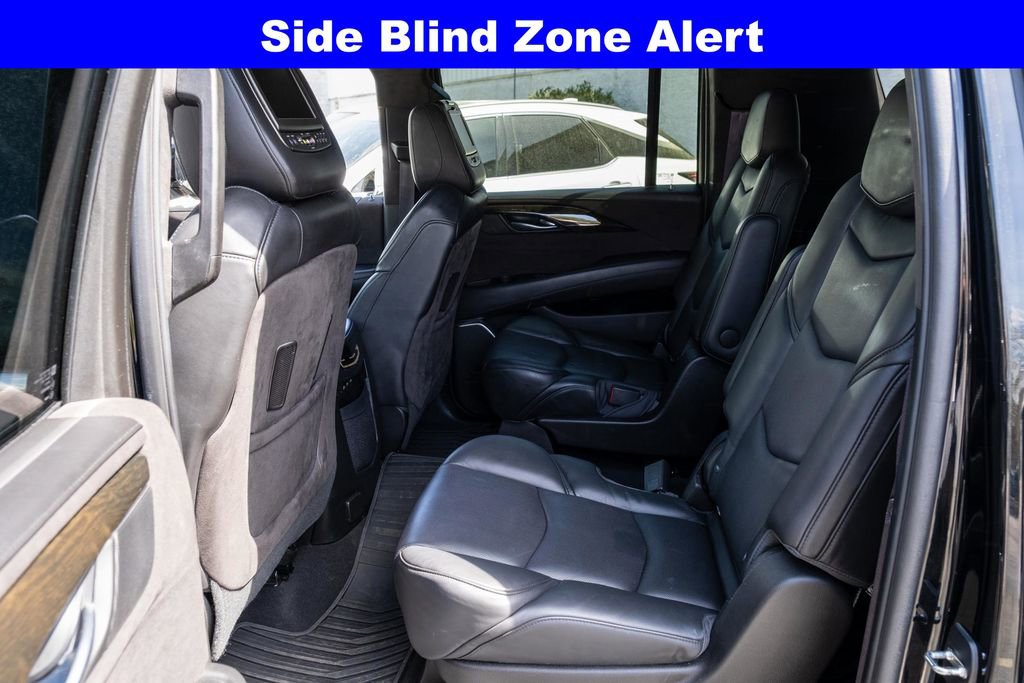 Used 2017 Cadillac Escalade ESV Platinum image 37