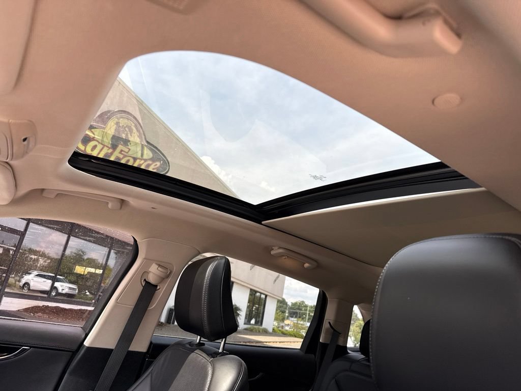 Used 2023 Lincoln Nautilus Reserve FWD image 4