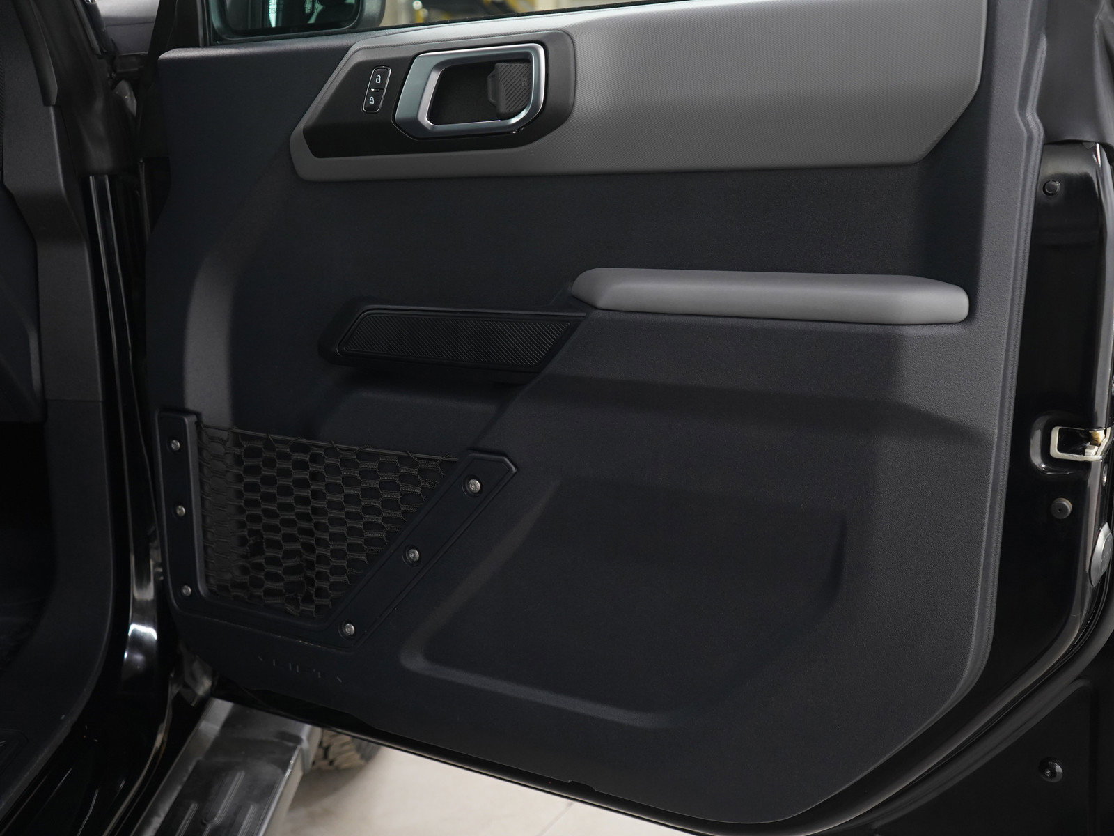 Used 2022 Ford Bronco Big Bend image 11