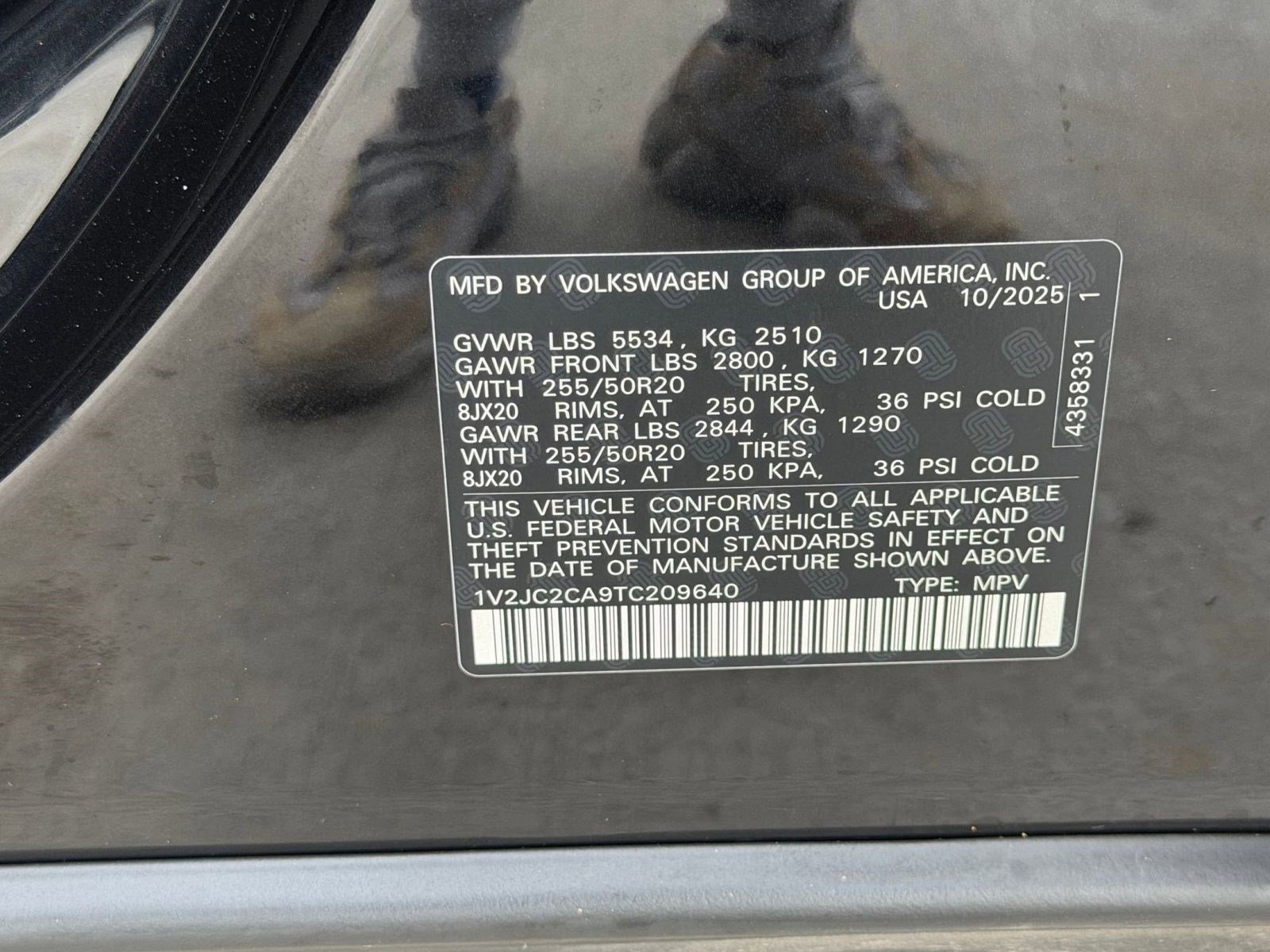 Certified 2026 Volkswagen Atlas Cross Sport SE FWD image 19