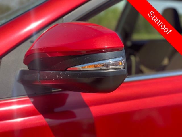 Used 2017 Toyota RAV4 XLE FWD image 11
