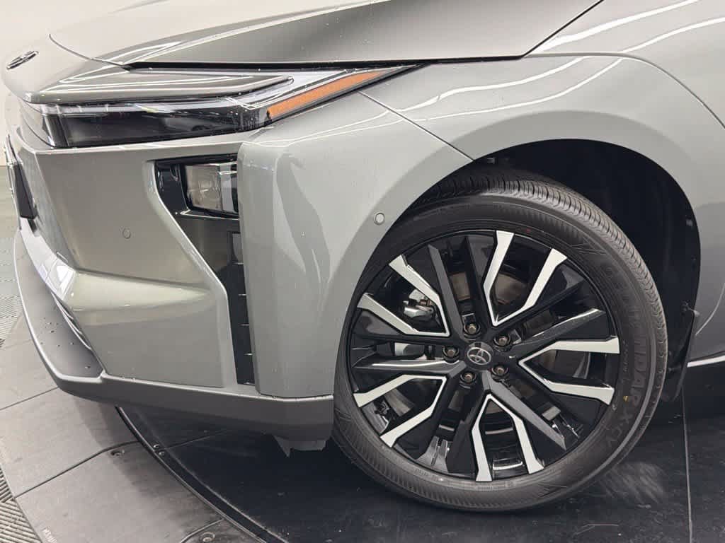 New 2026 Toyota bZ FWD image 4