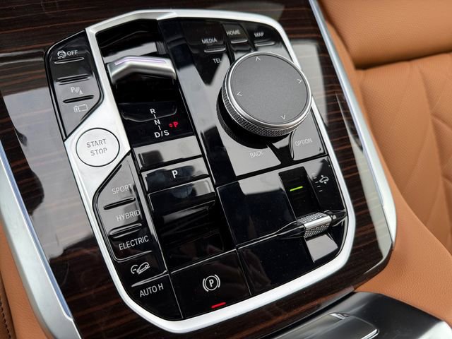 New 2026 BMW X5 xDrive50e w/ M Sport Package image 21