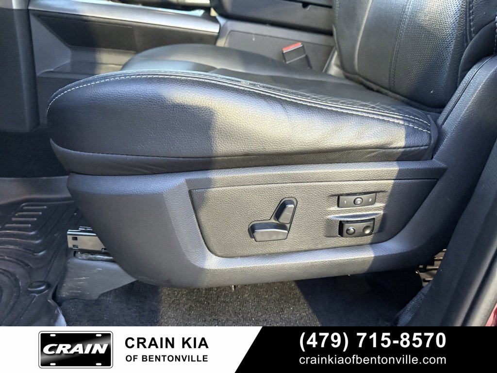 Used 2018 RAM 2500 Laramie w/ Sport Appearance Group image 12
