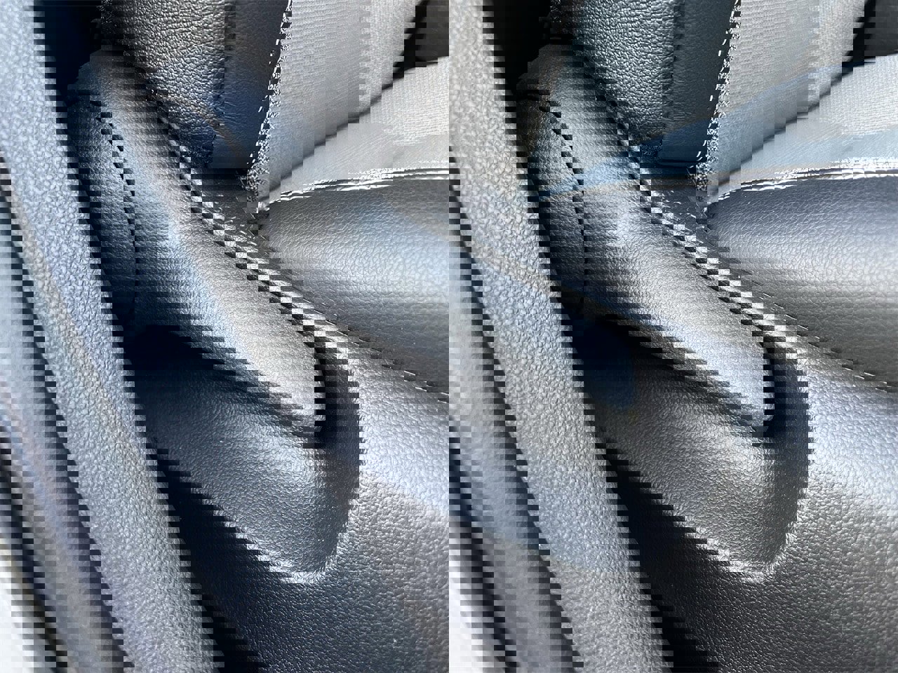 Used 2023 Toyota Corolla XSE image 25