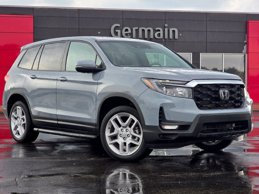 Used 2025 Honda Passport EX-L image 2