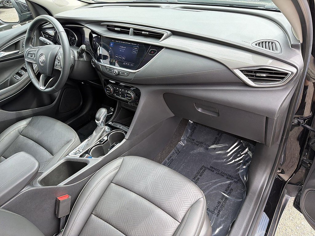 Used 2023 Buick Encore GX Essence w/ Experience Buick Package FWD image 27
